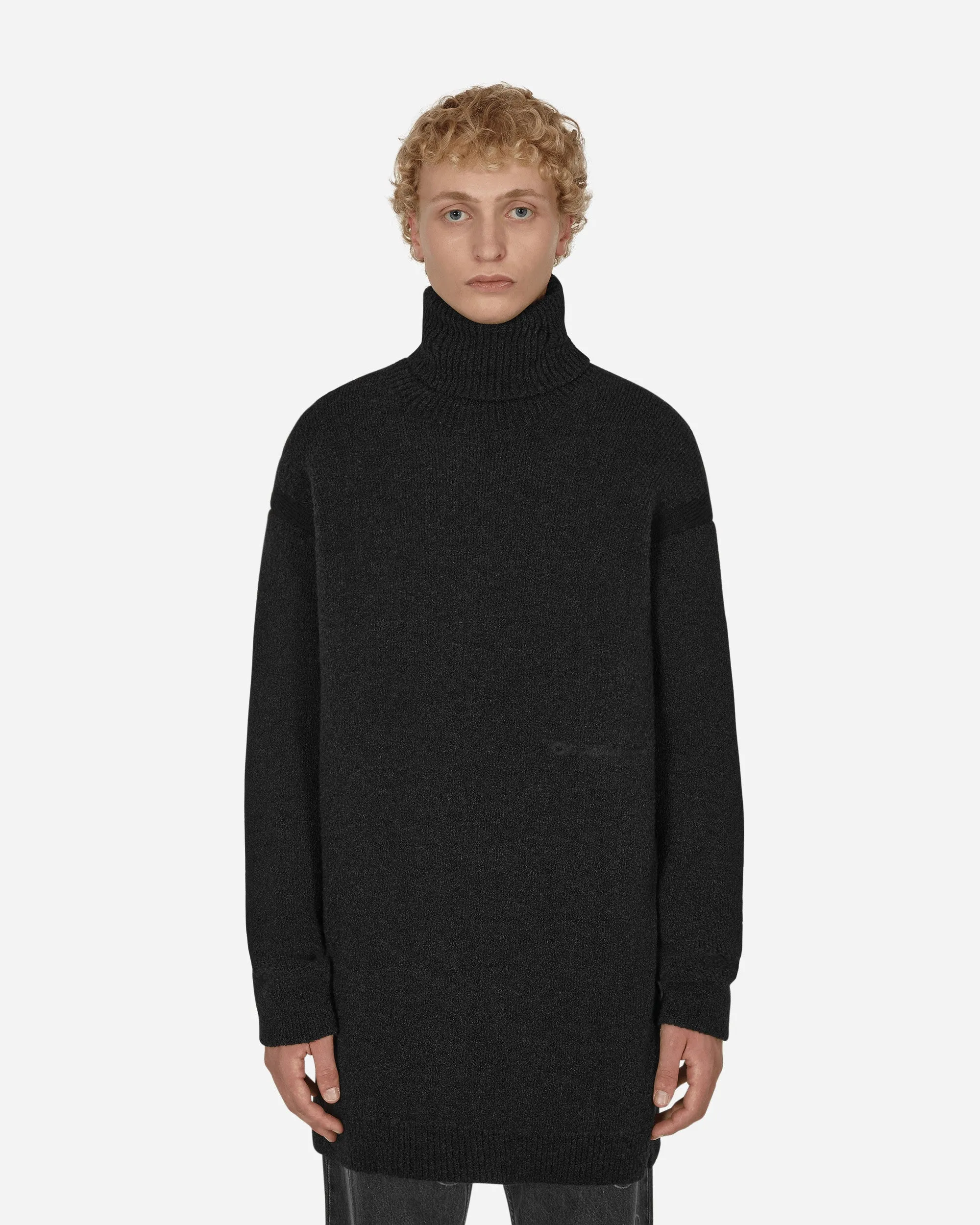 Micro Bouclé Knit Turtleneck Black